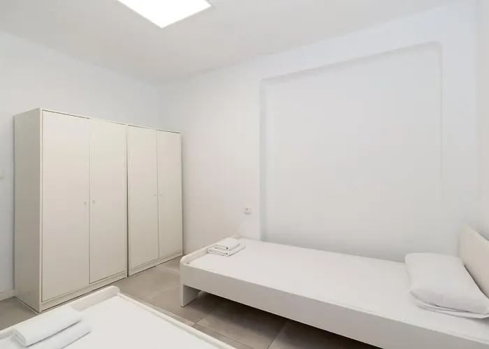 Daire Guestready - A Lovely Gem Near La Malvarrosa *